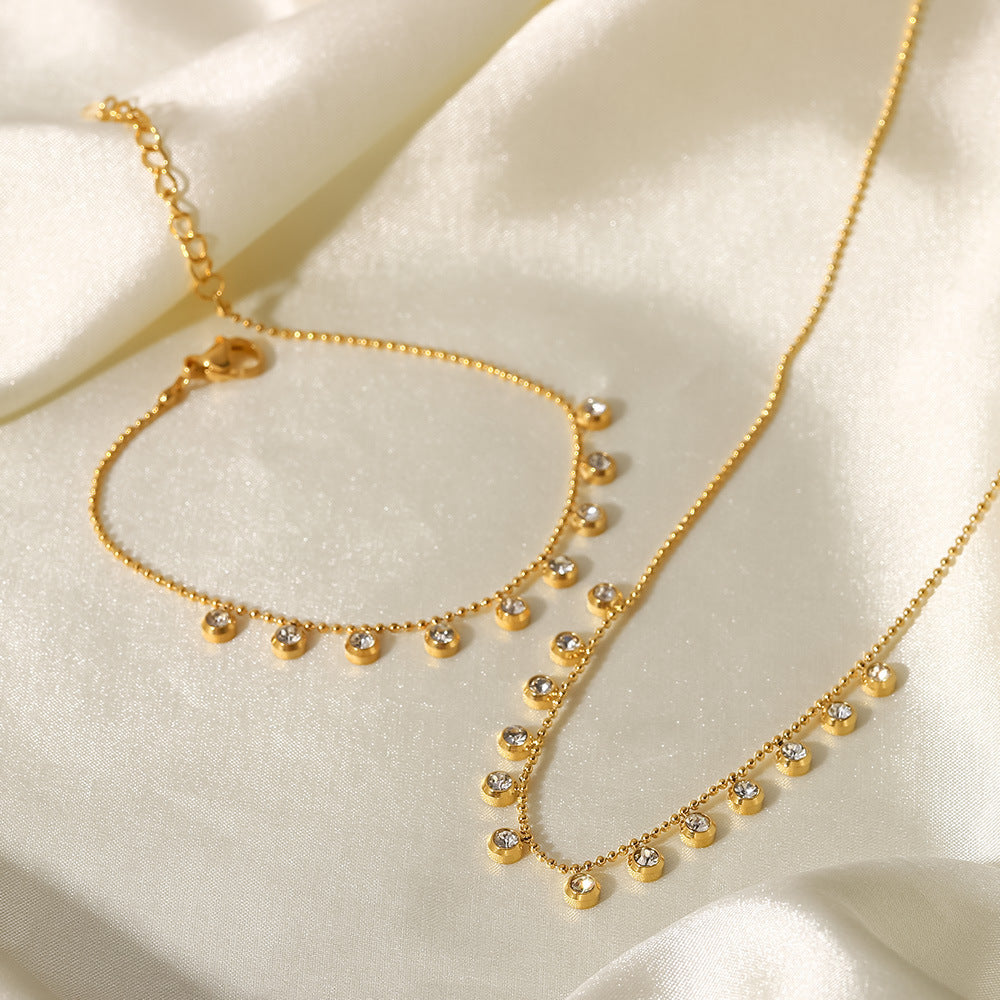 Fashionable and versatile titanium steel necklace